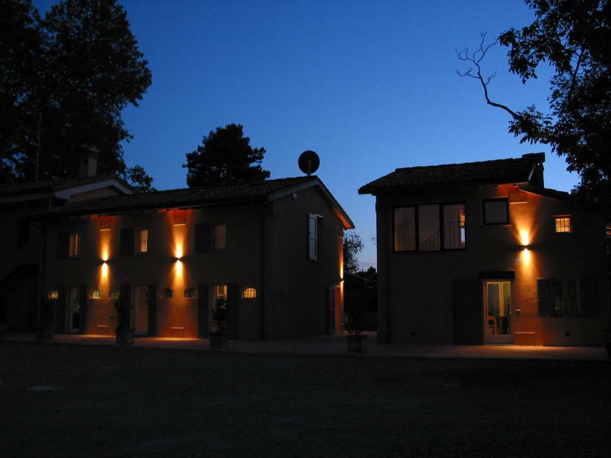 Fienile Fico Fiera Apartment Bologna Bagian luar foto