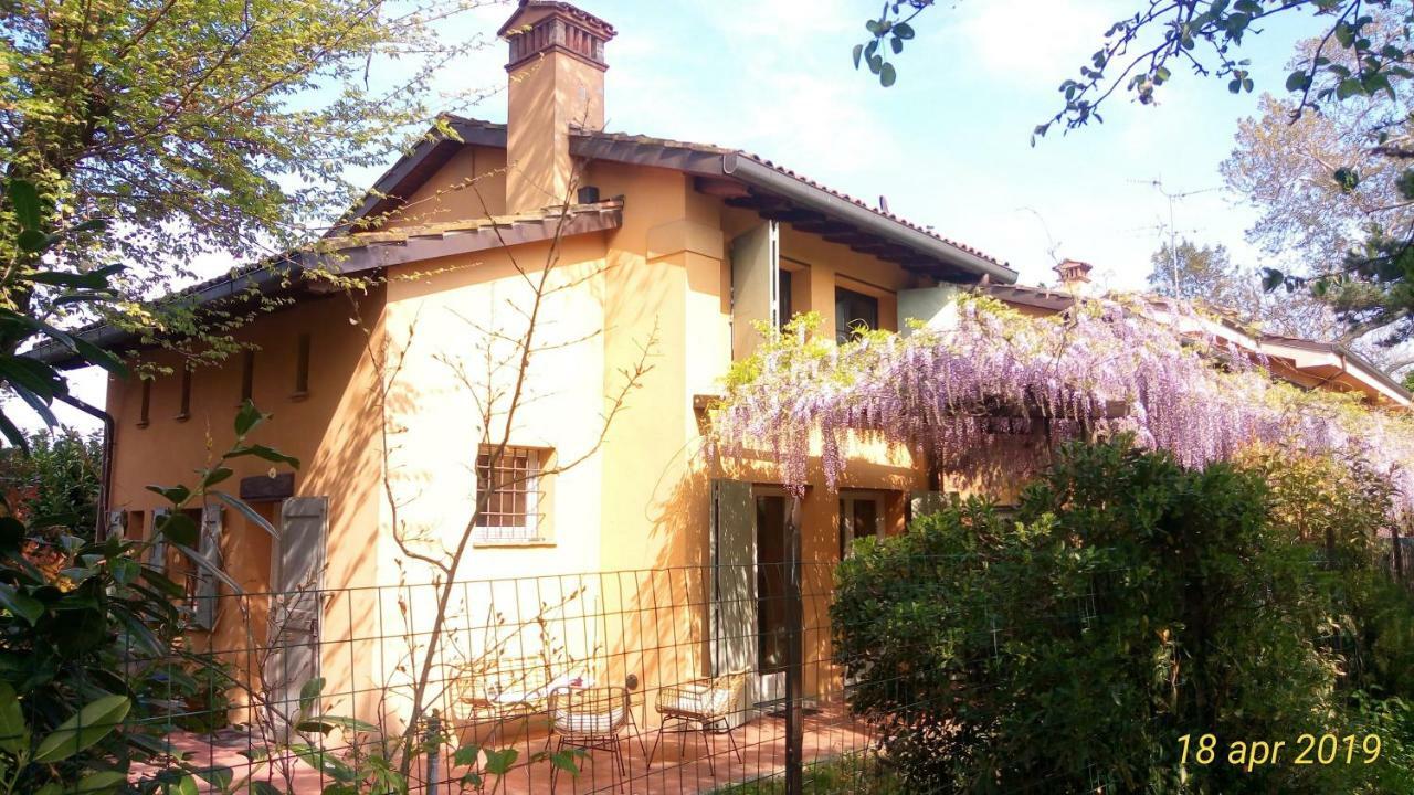 Fienile Fico Fiera Apartment Bologna Bagian luar foto