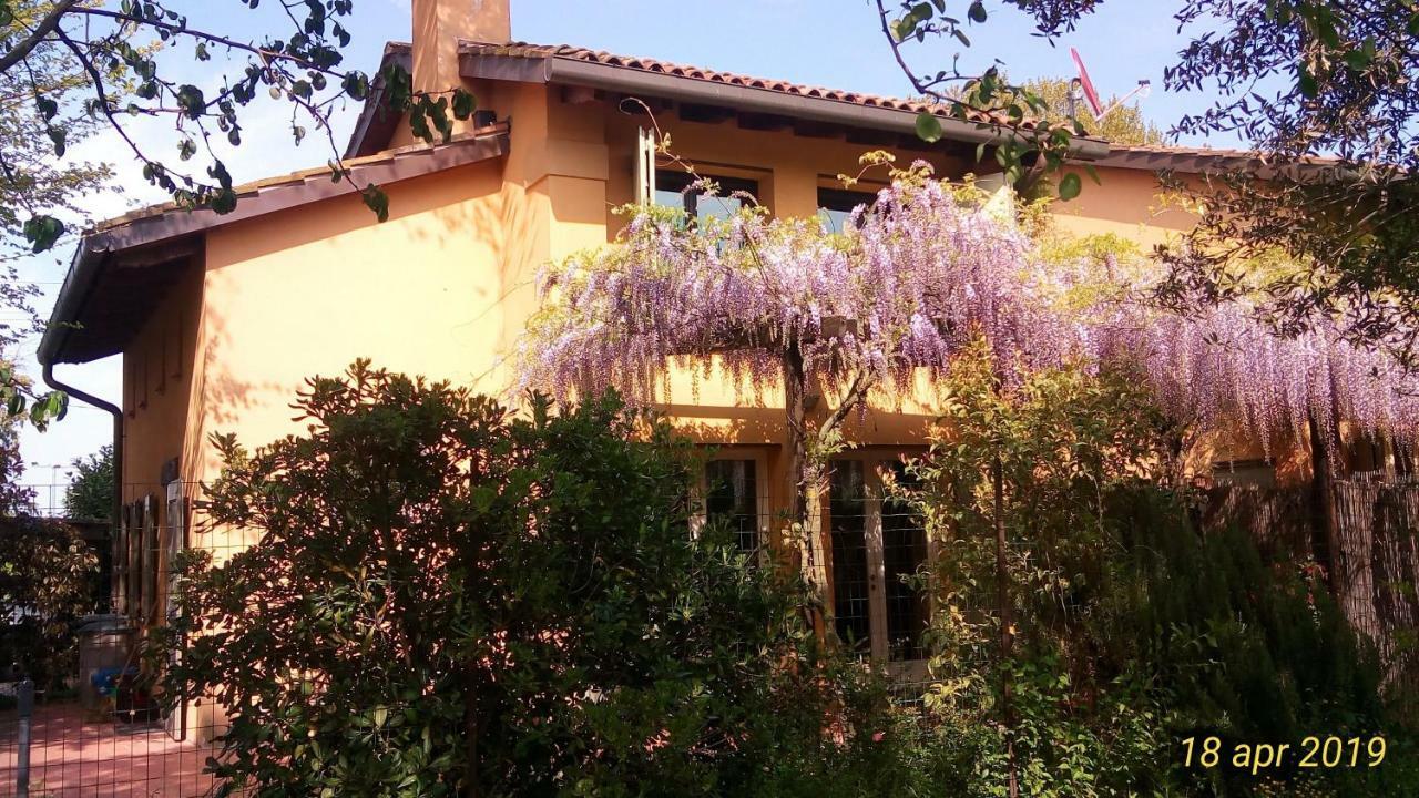 Fienile Fico Fiera Apartment Bologna Bagian luar foto
